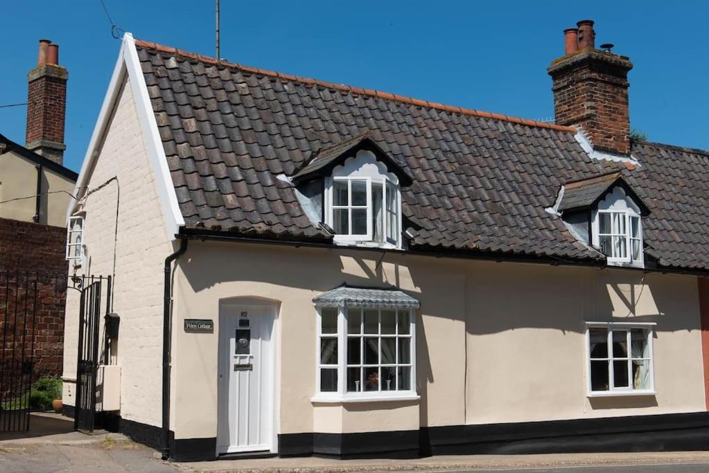 Wren Cottage, A Very Cosy Historic Coastal Cottage In A Pretty Little Village Wickham Market Exterior photo